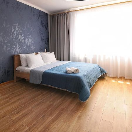 Scandinavian Poltava Apartments With 2 Rooms, 3 Beds 1 Sofa Dış mekan fotoğraf